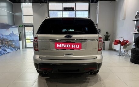 Ford Explorer VI, 2015 год, 2 499 000 рублей, 5 фотография