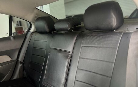 Chevrolet Cruze II, 2010 год, 397 660 рублей, 13 фотография