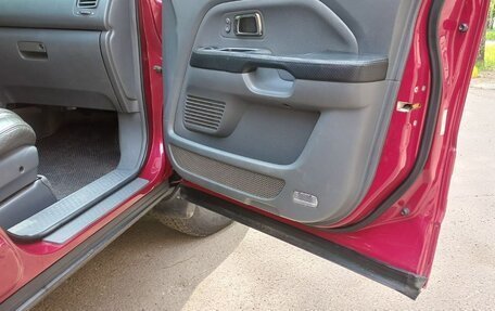 Honda Pilot III рестайлинг, 2003 год, 900 000 рублей, 18 фотография