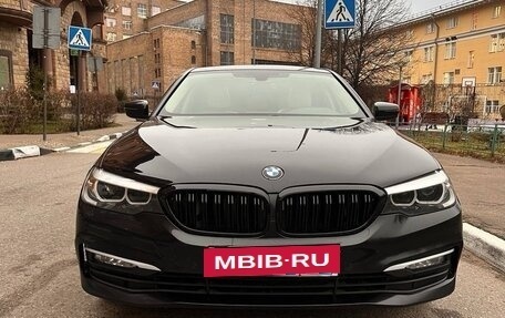 BMW 5 серия, 2018 год, 3 200 000 рублей, 10 фотография