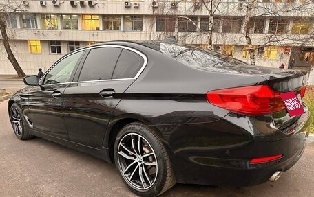 BMW 5 серия, 2018 год, 3 200 000 рублей, 11 фотография
