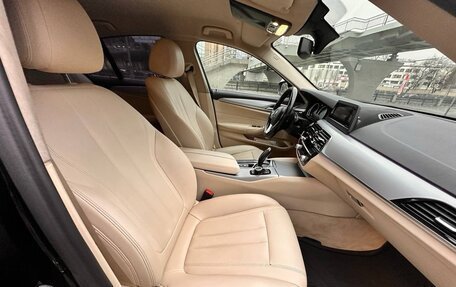 BMW 5 серия, 2018 год, 3 200 000 рублей, 16 фотография
