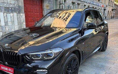 BMW X5, 2021 год, 6 900 000 рублей, 2 фотография