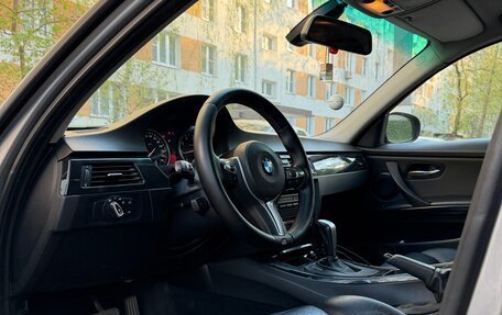 BMW 3 серия, 2010 год, 1 200 000 рублей, 8 фотография