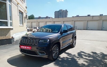 Jeep Grand Cherokee, 2018 год, 4 500 000 рублей, 3 фотография