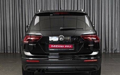 Volkswagen Tiguan II, 2018 год, 2 332 000 рублей, 4 фотография