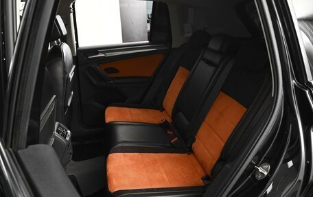 Volkswagen Tiguan II, 2018 год, 2 332 000 рублей, 9 фотография