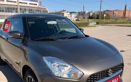 Suzuki Swift V, 2022 год, 1 650 000 рублей, 1 фотография