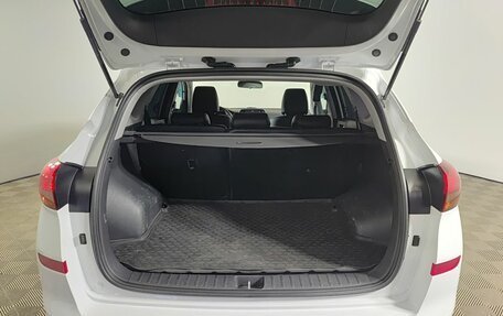 Hyundai Tucson III, 2018 год, 2 450 000 рублей, 10 фотография
