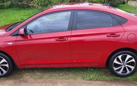 Hyundai Solaris II рестайлинг, 2017 год, 1 150 000 рублей, 5 фотография