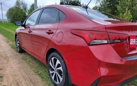 Hyundai Solaris II рестайлинг, 2017 год, 1 150 000 рублей, 4 фотография