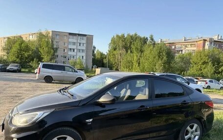 Hyundai Solaris II рестайлинг, 2011 год, 630 000 рублей, 7 фотография