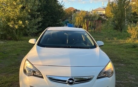 Opel Astra J, 2012 год, 890 000 рублей, 2 фотография