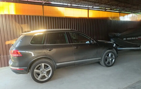 Volkswagen Touareg III, 2016 год, 3 200 000 рублей, 4 фотография