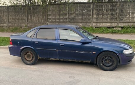 Opel Vectra B рестайлинг, 1998 год, 210 000 рублей, 11 фотография