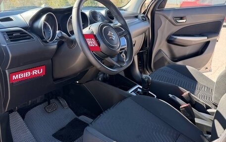 Suzuki Swift V, 2022 год, 1 650 000 рублей, 4 фотография
