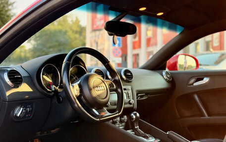 Audi TT, 2008 год, 1 495 000 рублей, 15 фотография
