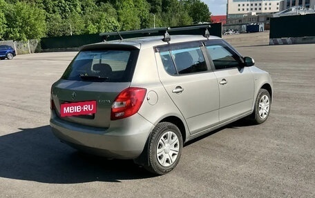 Skoda Fabia II, 2013 год, 620 000 рублей, 2 фотография
