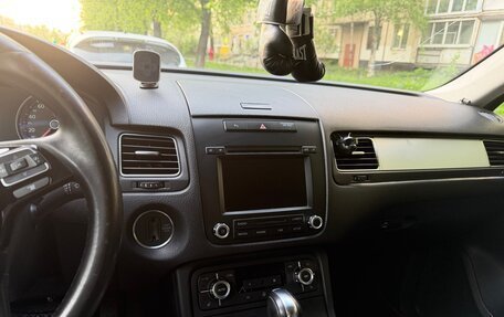Volkswagen Touareg III, 2012 год, 1 500 000 рублей, 6 фотография