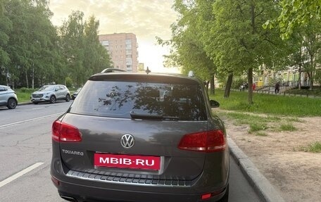 Volkswagen Touareg III, 2012 год, 1 500 000 рублей, 4 фотография