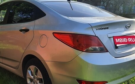 Hyundai Solaris II рестайлинг, 2014 год, 950 000 рублей, 3 фотография