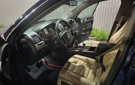 Volkswagen Touareg III, 2006 год, 765 000 рублей, 6 фотография