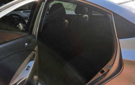 Hyundai Solaris II рестайлинг, 2014 год, 950 000 рублей, 13 фотография