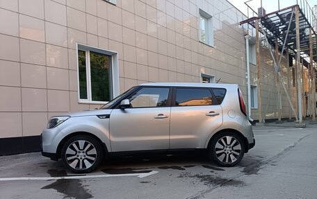 KIA Soul II рестайлинг, 2015 год, 880 000 рублей, 5 фотография