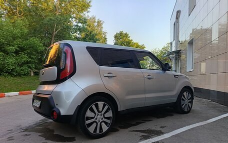 KIA Soul II рестайлинг, 2015 год, 880 000 рублей, 16 фотография