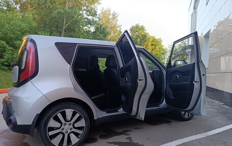 KIA Soul II рестайлинг, 2015 год, 880 000 рублей, 23 фотография
