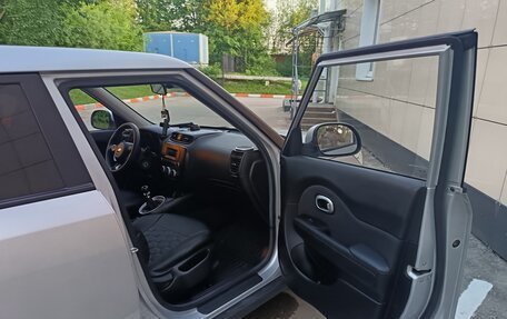 KIA Soul II рестайлинг, 2015 год, 880 000 рублей, 27 фотография