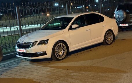 Skoda Octavia, 2017 год, 1 699 000 рублей, 2 фотография