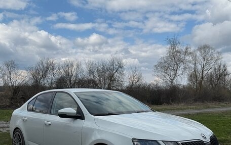 Skoda Octavia, 2017 год, 1 699 000 рублей, 3 фотография