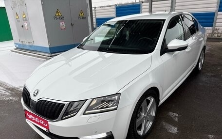 Skoda Octavia, 2017 год, 1 699 000 рублей, 8 фотография