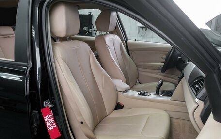 BMW 3 серия, 2014 год, 1 872 000 рублей, 13 фотография