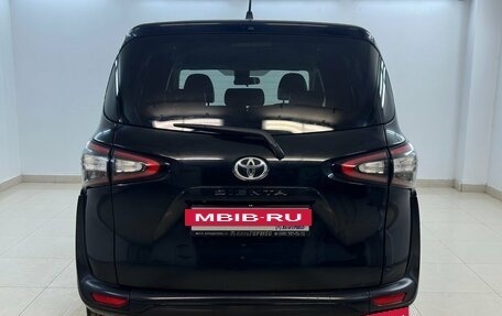 Toyota Sienta II, 2018 год, 1 150 000 рублей, 3 фотография