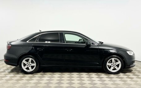 Audi A3, 2019 год, 2 194 900 рублей, 5 фотография