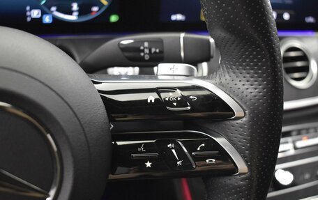 Mercedes-Benz E-Класс, 2021 год, 4 529 900 рублей, 15 фотография