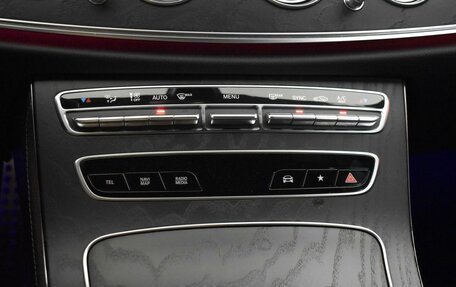 Mercedes-Benz E-Класс, 2021 год, 4 529 900 рублей, 21 фотография