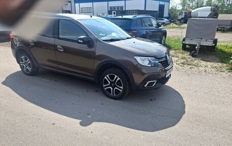 Renault Logan II, 2021 год, 900 000 рублей, 8 фотография