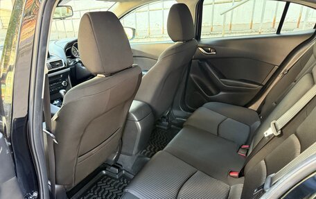Mazda Axela, 2015 год, 1 330 000 рублей, 13 фотография