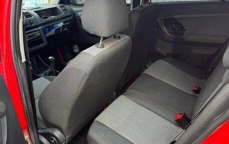 Skoda Fabia II, 2011 год, 350 000 рублей, 8 фотография
