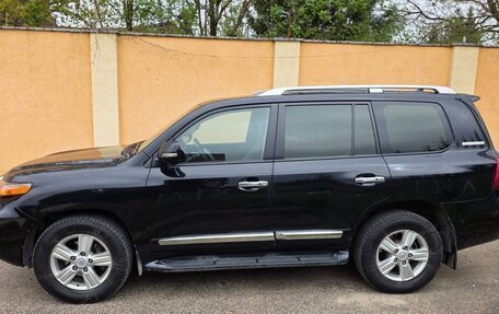 Toyota Land Cruiser 200, 2015 год, 3 950 000 рублей, 3 фотография