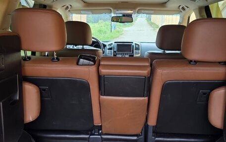 Toyota Land Cruiser 200, 2015 год, 3 950 000 рублей, 8 фотография
