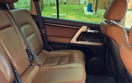 Toyota Land Cruiser 200, 2015 год, 3 950 000 рублей, 7 фотография