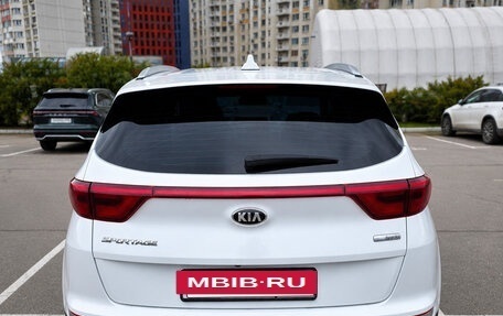 KIA Sportage IV рестайлинг, 2018 год, 1 950 000 рублей, 5 фотография