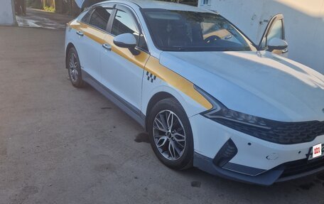 KIA K5, 2021 год, 2 250 000 рублей, 15 фотография