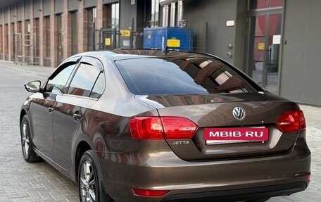Volkswagen Jetta VI, 2012 год, 800 000 рублей, 4 фотография