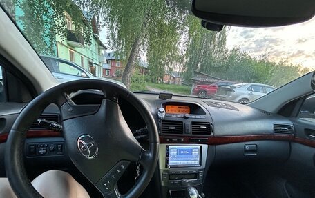 Toyota Avensis III рестайлинг, 2005 год, 600 000 рублей, 6 фотография
