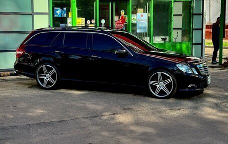 Mercedes-Benz E-Класс, 2010 год, 1 600 000 рублей, 15 фотография